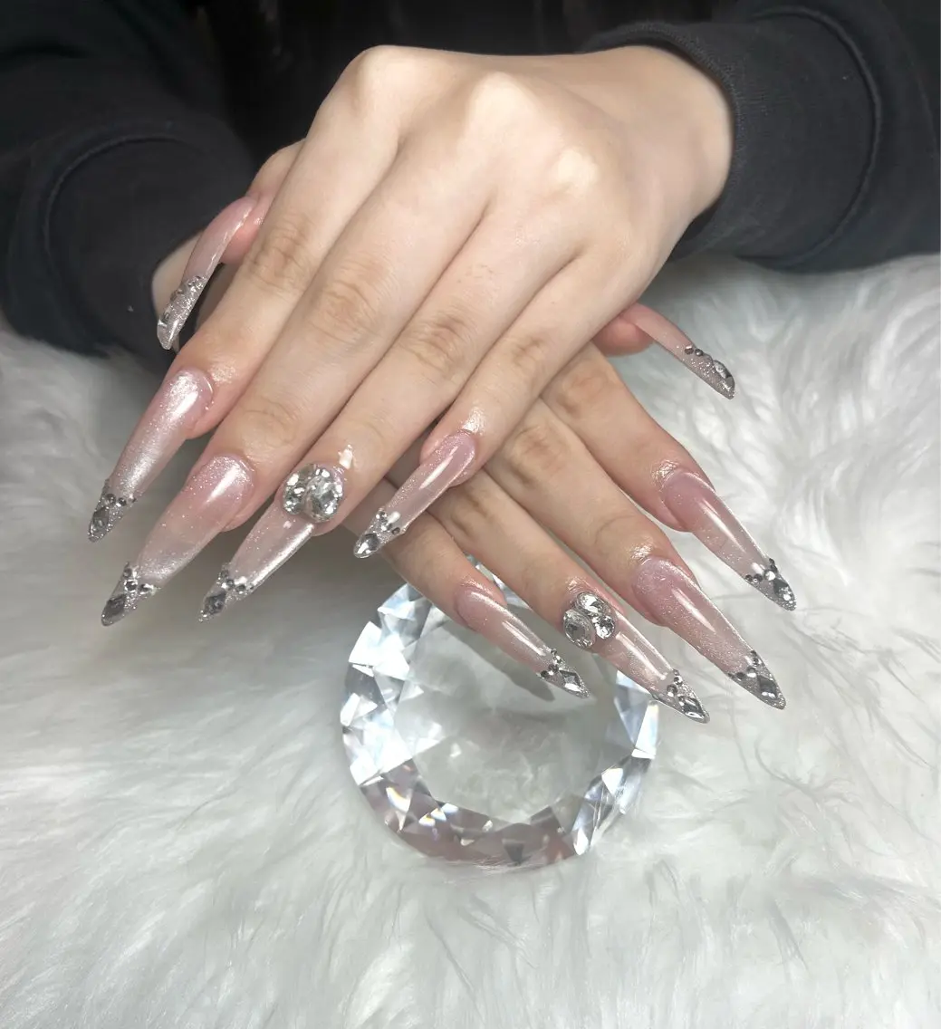 ネイル 長さ出し 持ち込み Luxe nailのネイルデザイン