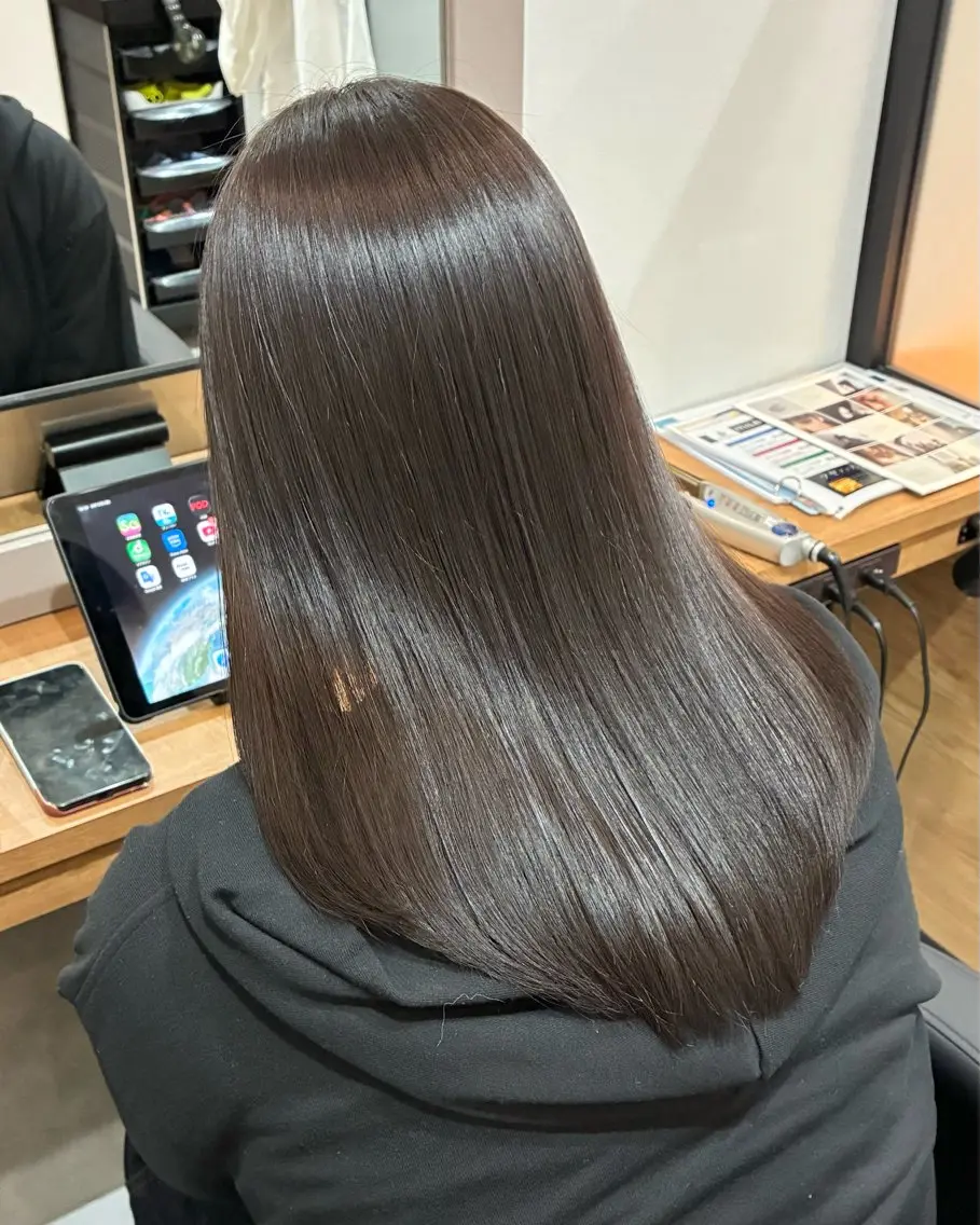 セミロング 縮毛矯正 カット 縮毛矯正 柴田真衣 /ナチュラル/半個室のヘアスタイル