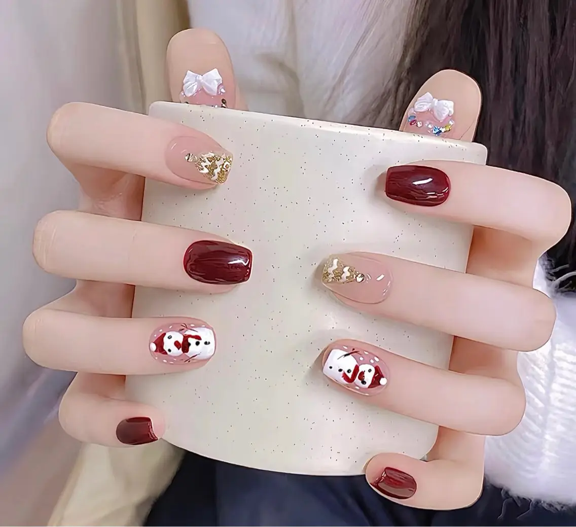 ネイル ハンドネイル AngelChris ビューティーサロンのネイルデザイン