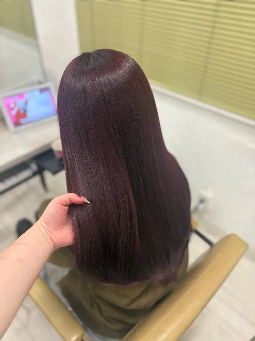 ロング カラー カット ヘアカラー トリートメント 暖色系カラー/ピンク Ririi🎀のヘアスタイル