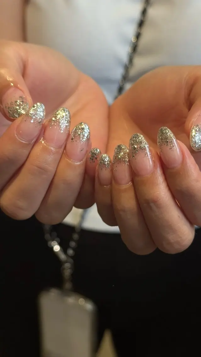 ネイル グラデーション ラメ(グリッター) ラメグラデーション ニュアンスネイル ハンドネイル Nail Salon Luanaのネイルデザイン