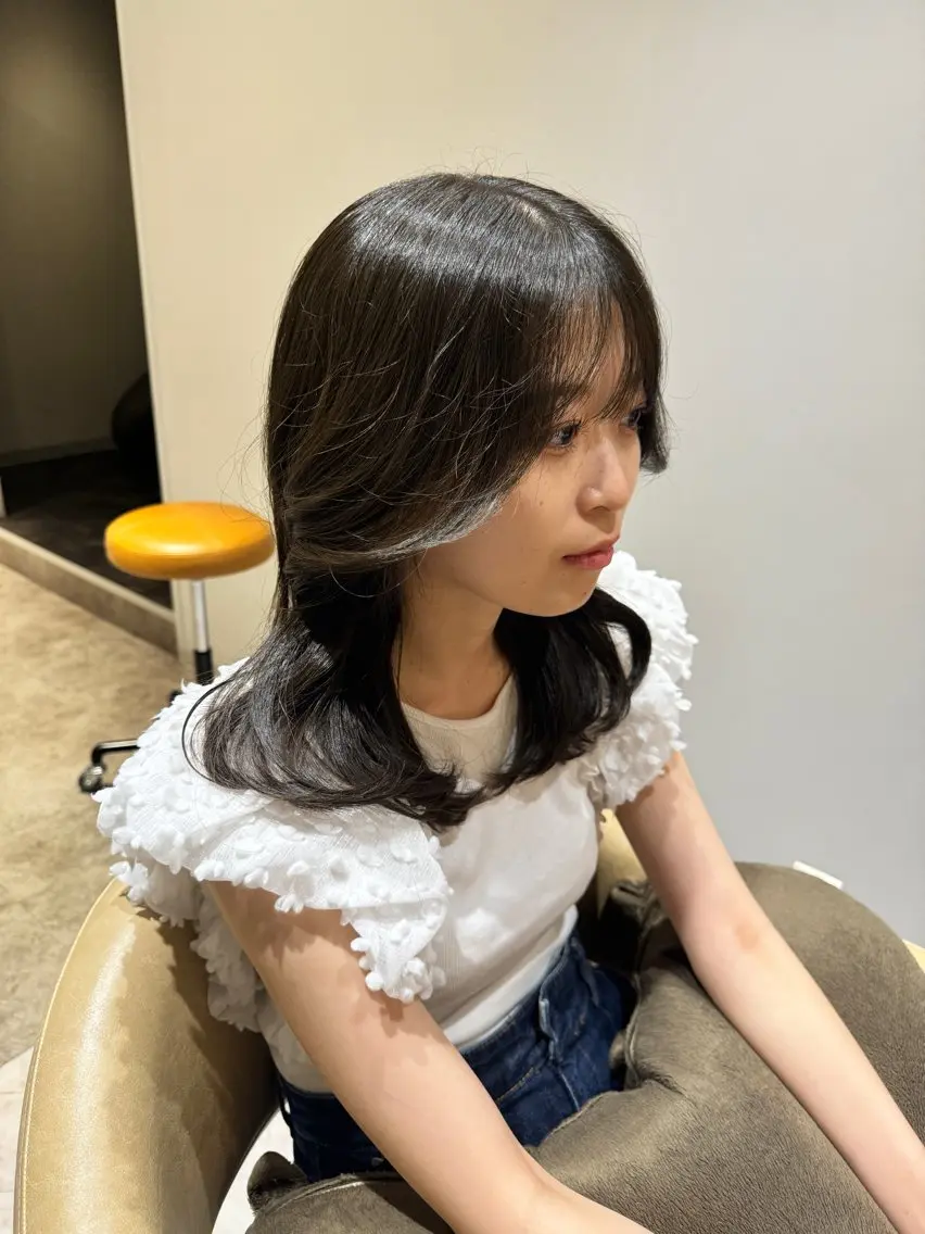 ロング 🫧透明感カラー🫧 ロン毛美容師のヘアスタイル