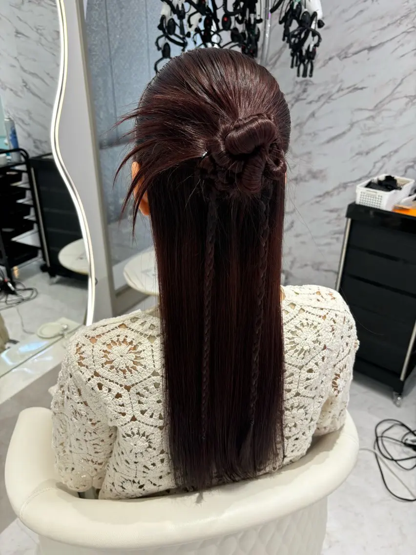 ロング ヘアアレンジ 韓国風ヘア 後藤 瑠菜のヘアスタイル