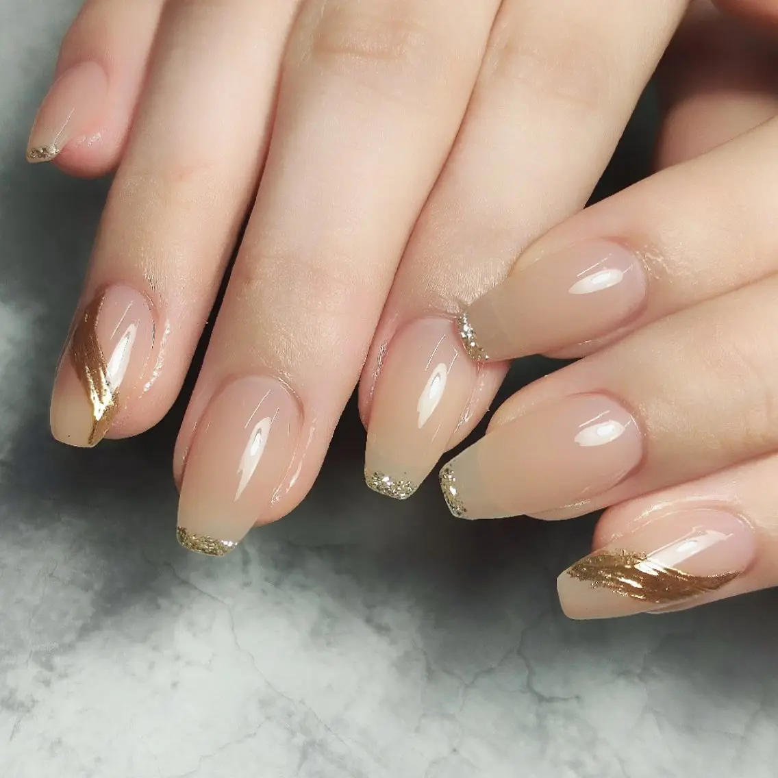 ネイル フレンチネイル ラメ(グリッター) ミラーネイル ハンドネイル 個人サロン saltnailのネイルデザイン