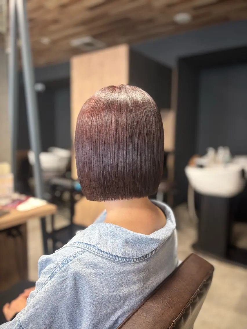 ミディアム ボブ カット ヘアカラー トリートメント きょうか🩶 /艶髪/髪質改善のヘアスタイル