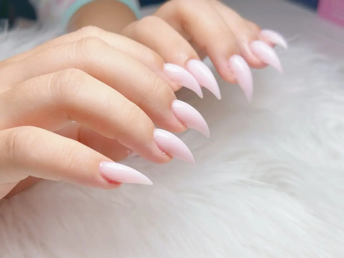 セミロング 韓国風ヘア ハンドネイル 猫爪中毒♡ ロングネイル専門店のネイルデザイン