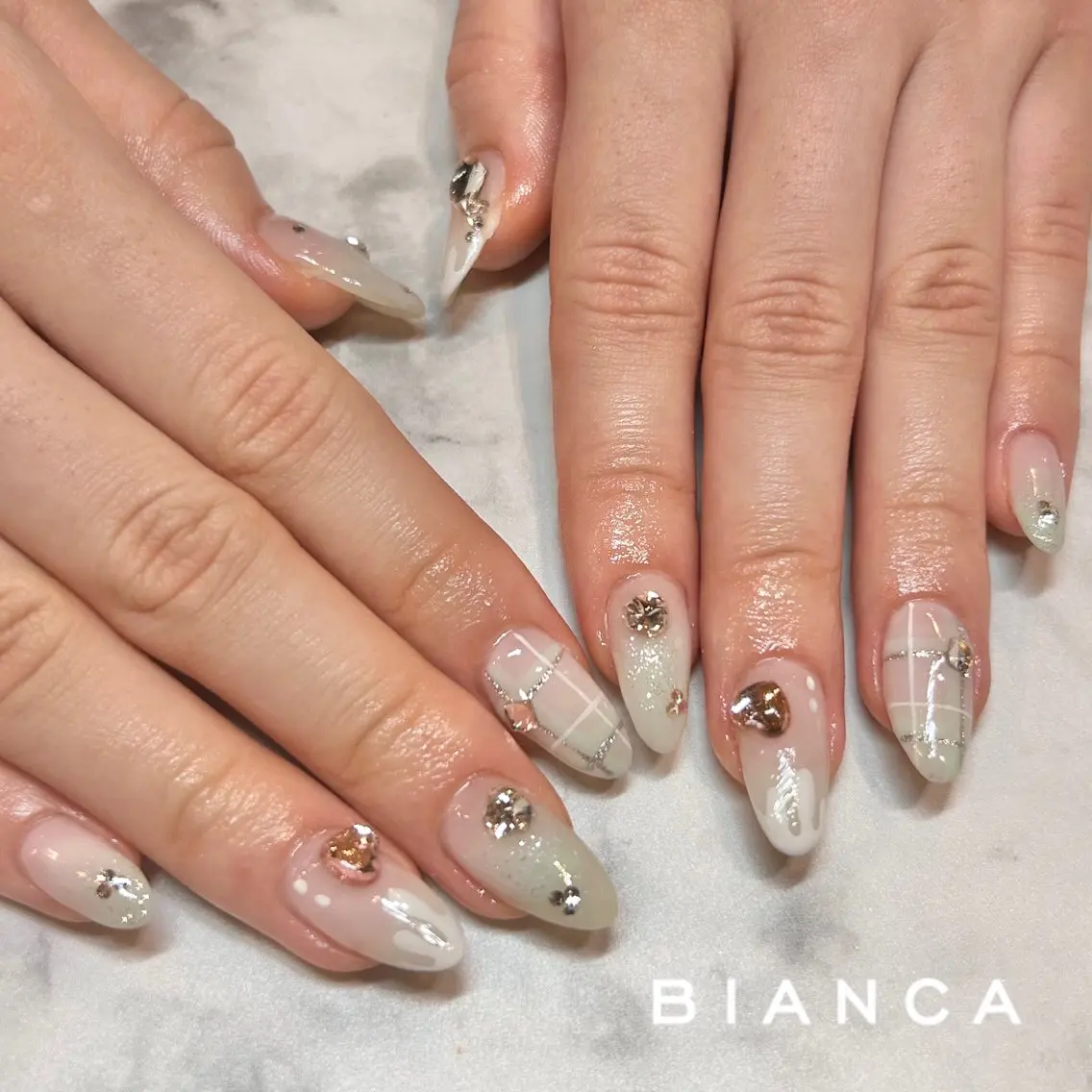ネイル Bianca栄店 みさとのネイルデザイン