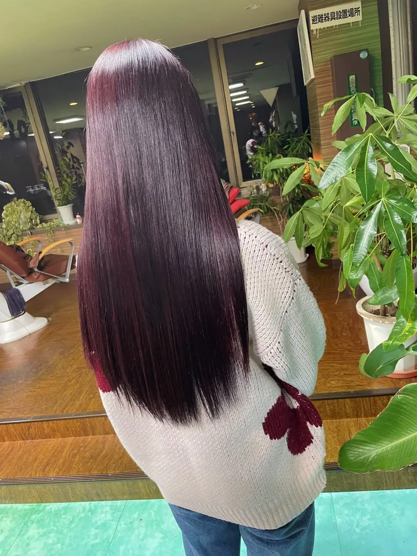 ロング カラー レッドカラー ロング カット ヘアカラー 土居 正季のヘアスタイル