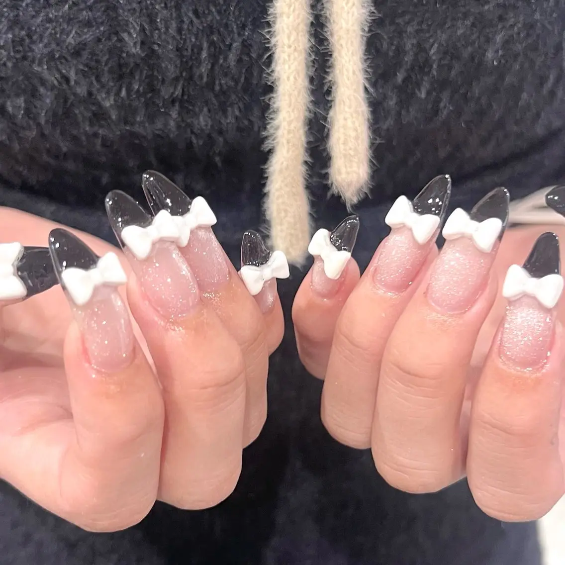 ネイル ハンドネイル 🧁fein. nana🩵のネイルデザイン