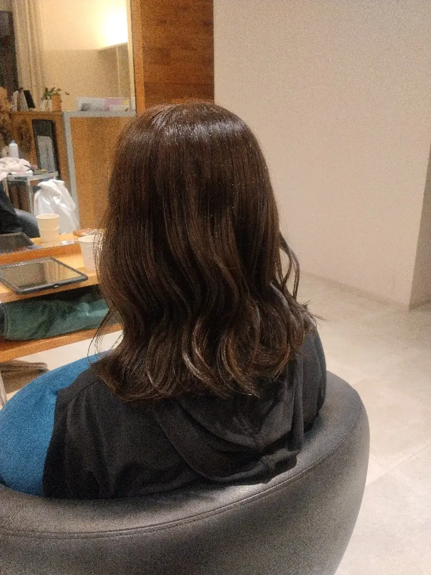 ロング カット ヘアカラー 合田 美空のヘアスタイル