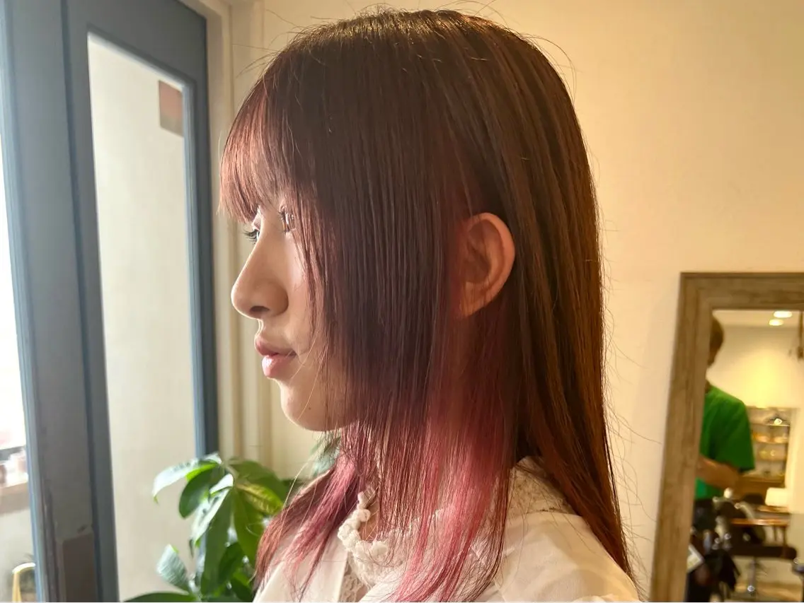 【初ブリーチの方オススメ🌟】似合わせカット+インナーブリーチカラー+ダメージケアトリートメント🫧🌼の写真