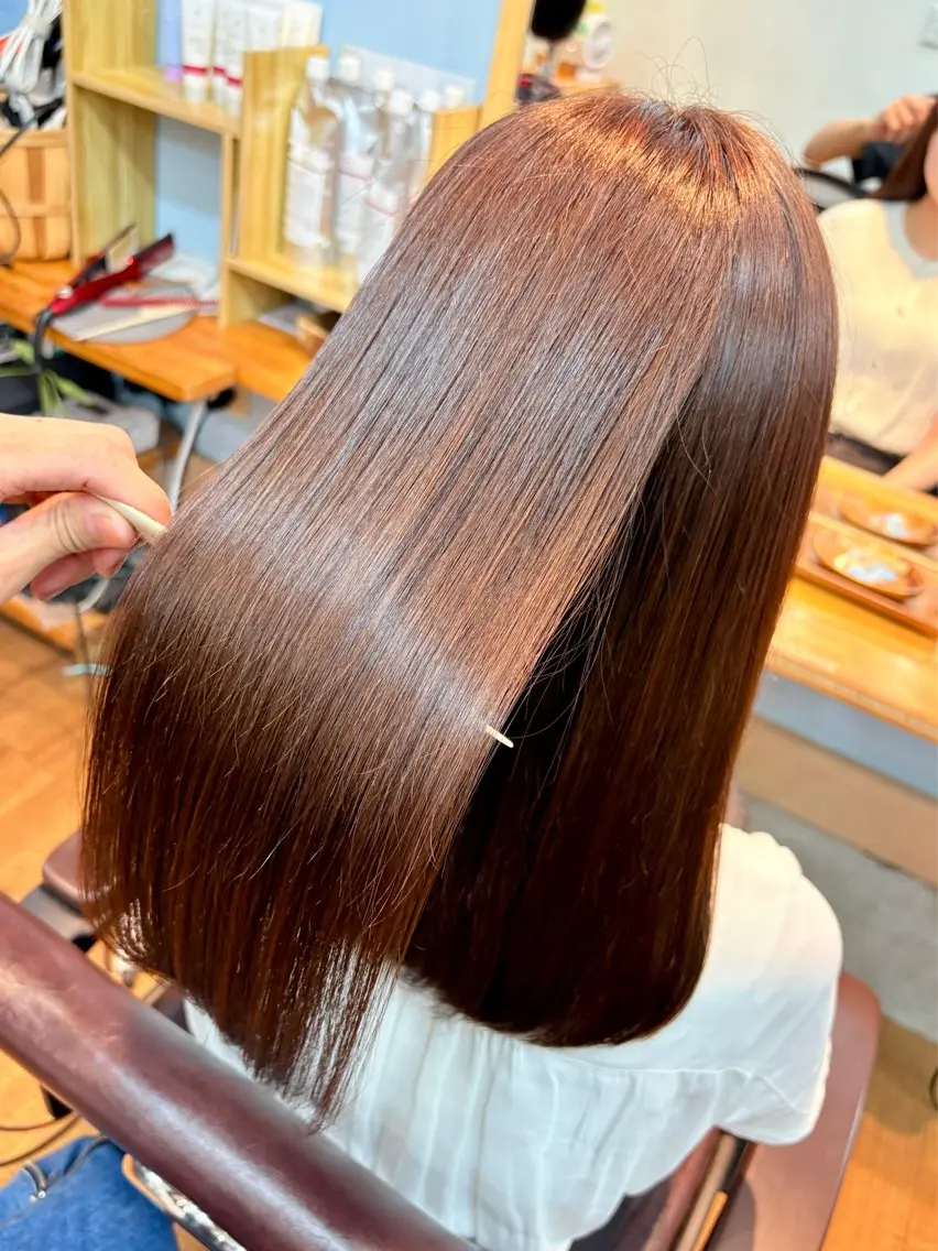 セミロング カラー ヘアカラー トリートメント 髙木 優人のヘアスタイル