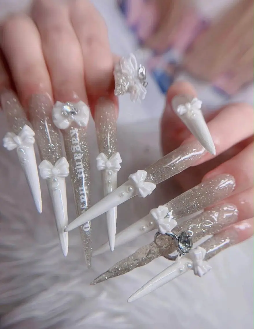 ネイル チークネイル 長さ出し フラッシュネイル フレンチネイル グラデーション ハンドネイル Lenie Nail Salonのネイルデザイン