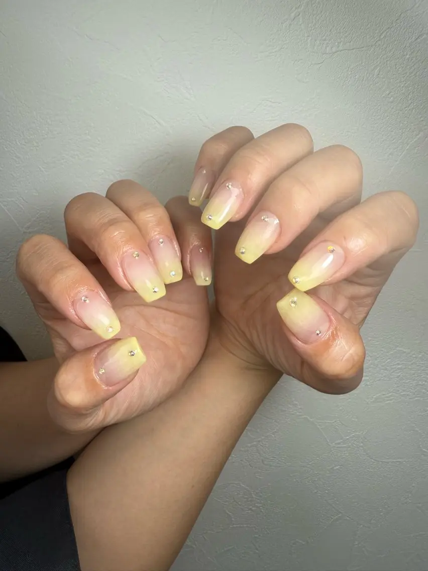 ネイル 𝒕𝒉𝒂𝒘 𝒏𝒂𝒊𝒍のネイルデザイン