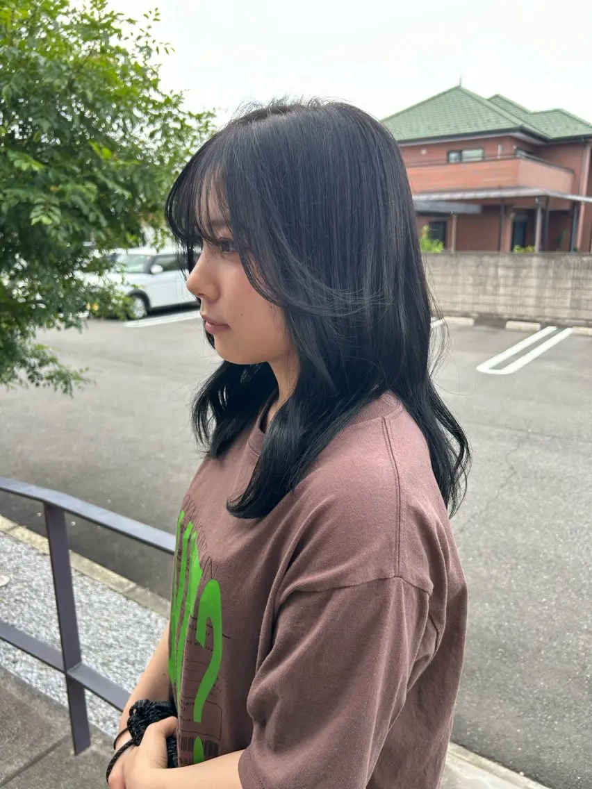 ロング カラー emusalon . Akika✮*。゚のヘアスタイル