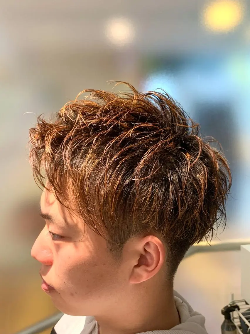 メンズトレンドカット+ヘアカラー(ケアメニュー付き)の写真