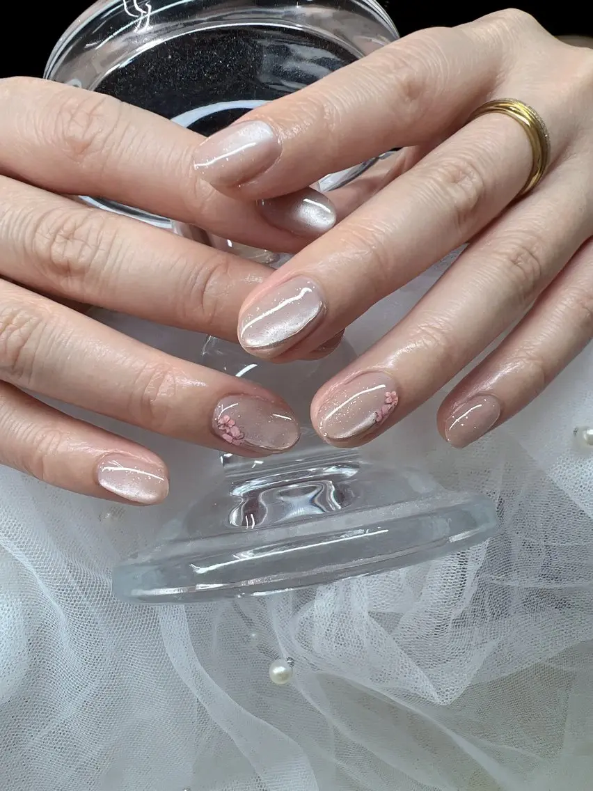 ネイル アートネイル ジェルネイル キラキラネイル マグネットネイル 持ち込み ハンドネイル nail l_yukiのネイルデザイン