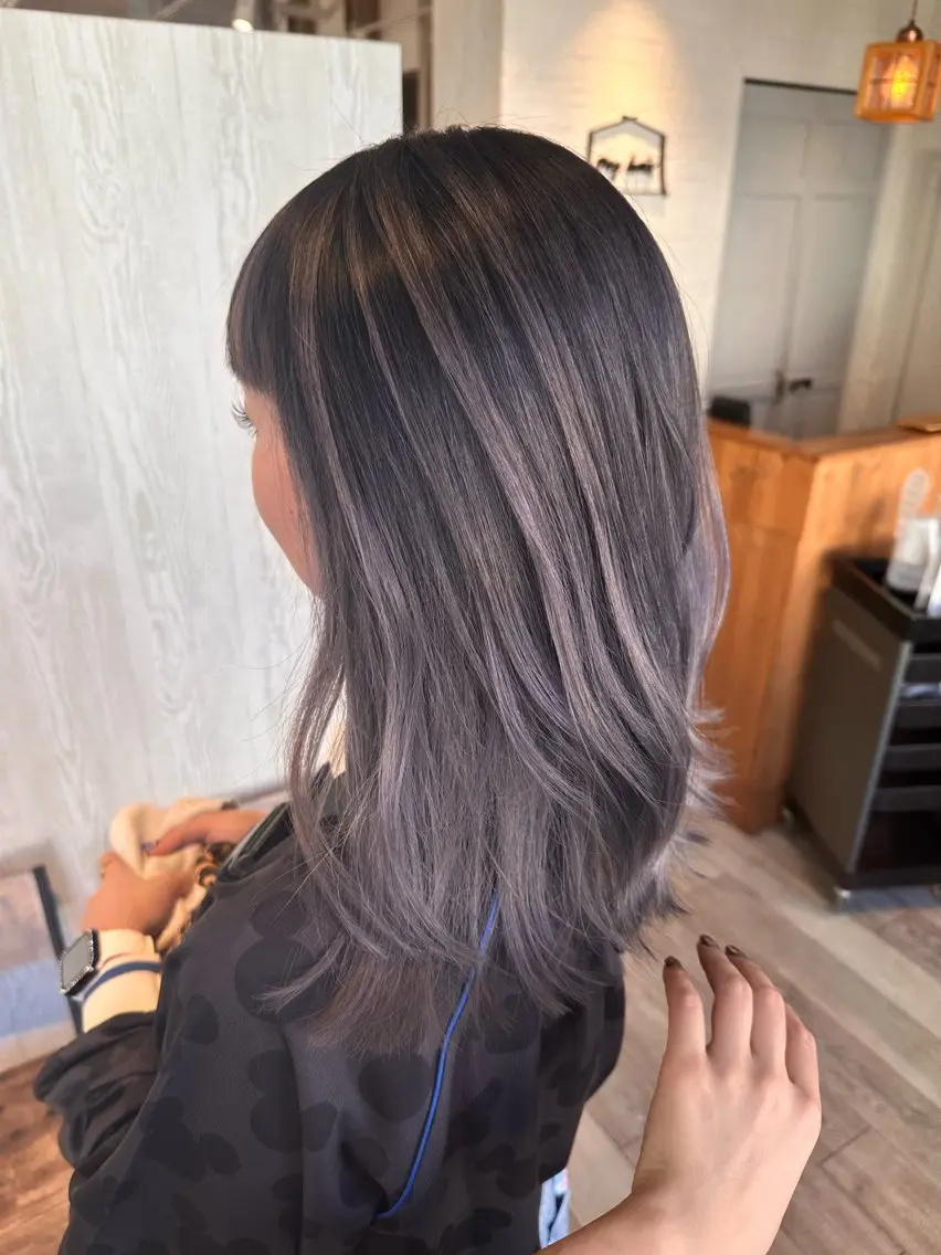 ミディアム カラー ブリーチカラー🫧 森　凪沙のヘアスタイル