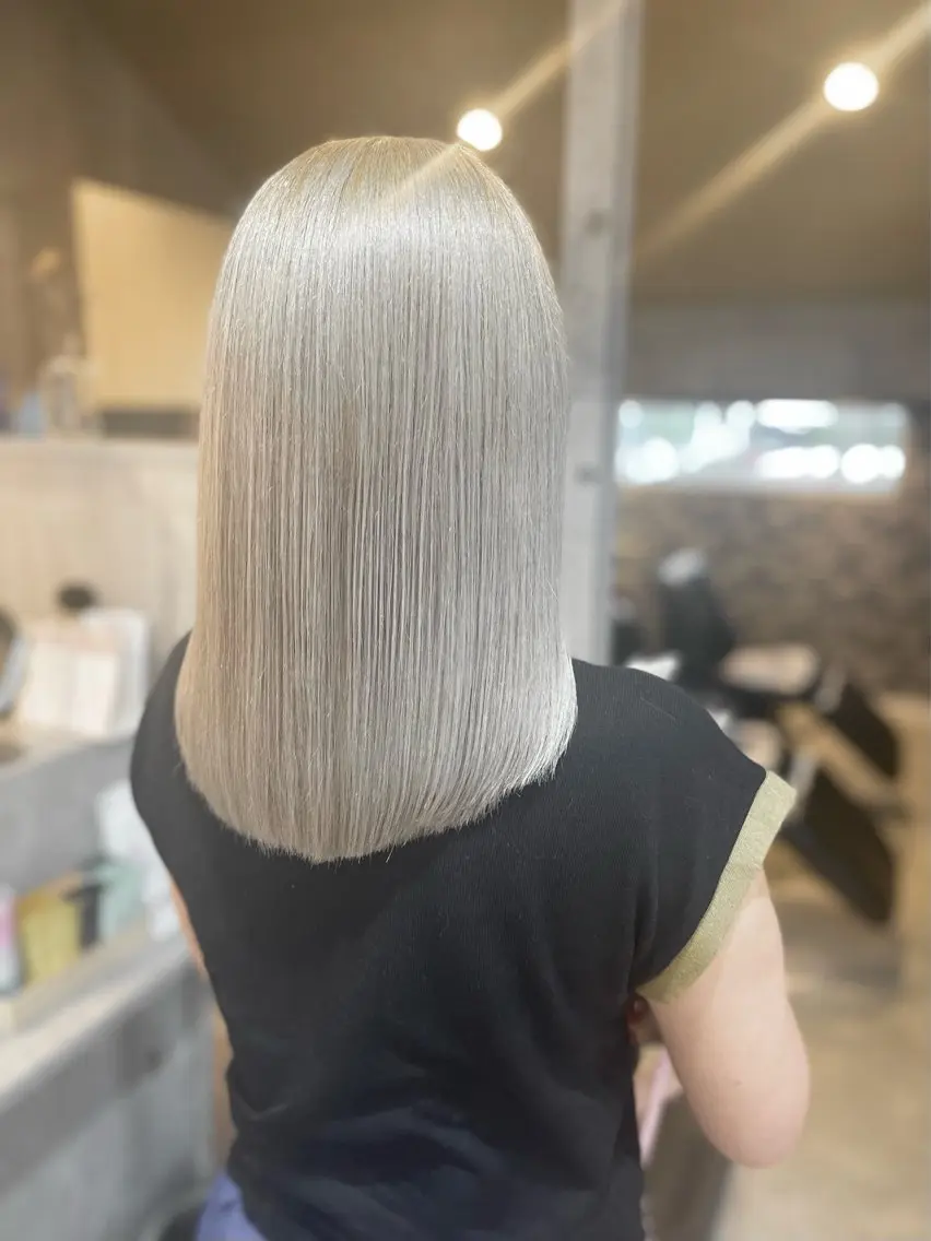 セミロング カラー ブリーチ ヘアカラー トリートメント 透明感カラー/メンズ パーマ/小野田恵太郎のヘアスタイル