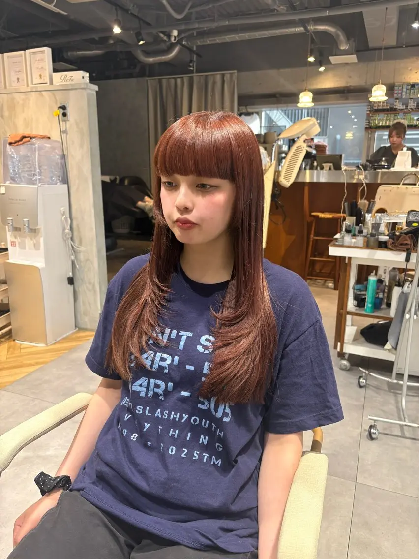 ロング レイヤーカット カット ヘアカラー 相宮 優羽のヘアスタイル