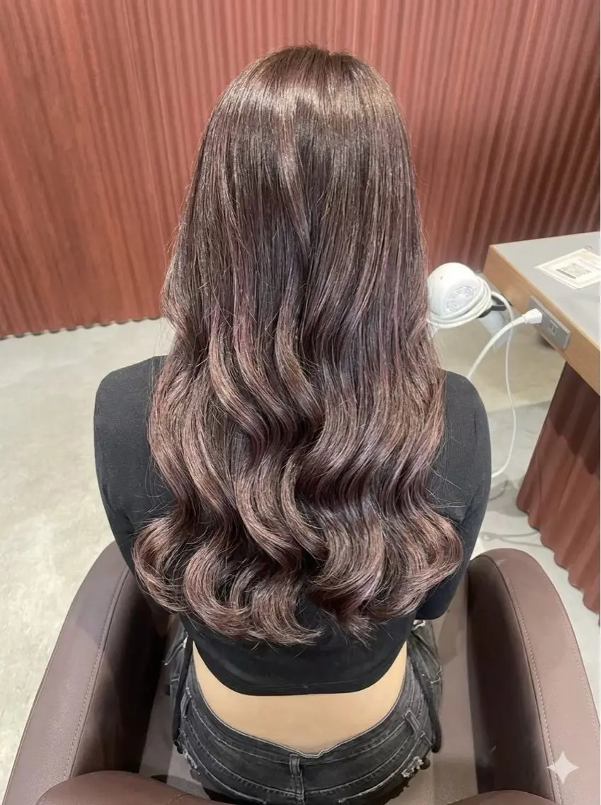 ロング カラー ゆい/髪質改善 ×艶カラー🫧のヘアスタイル
