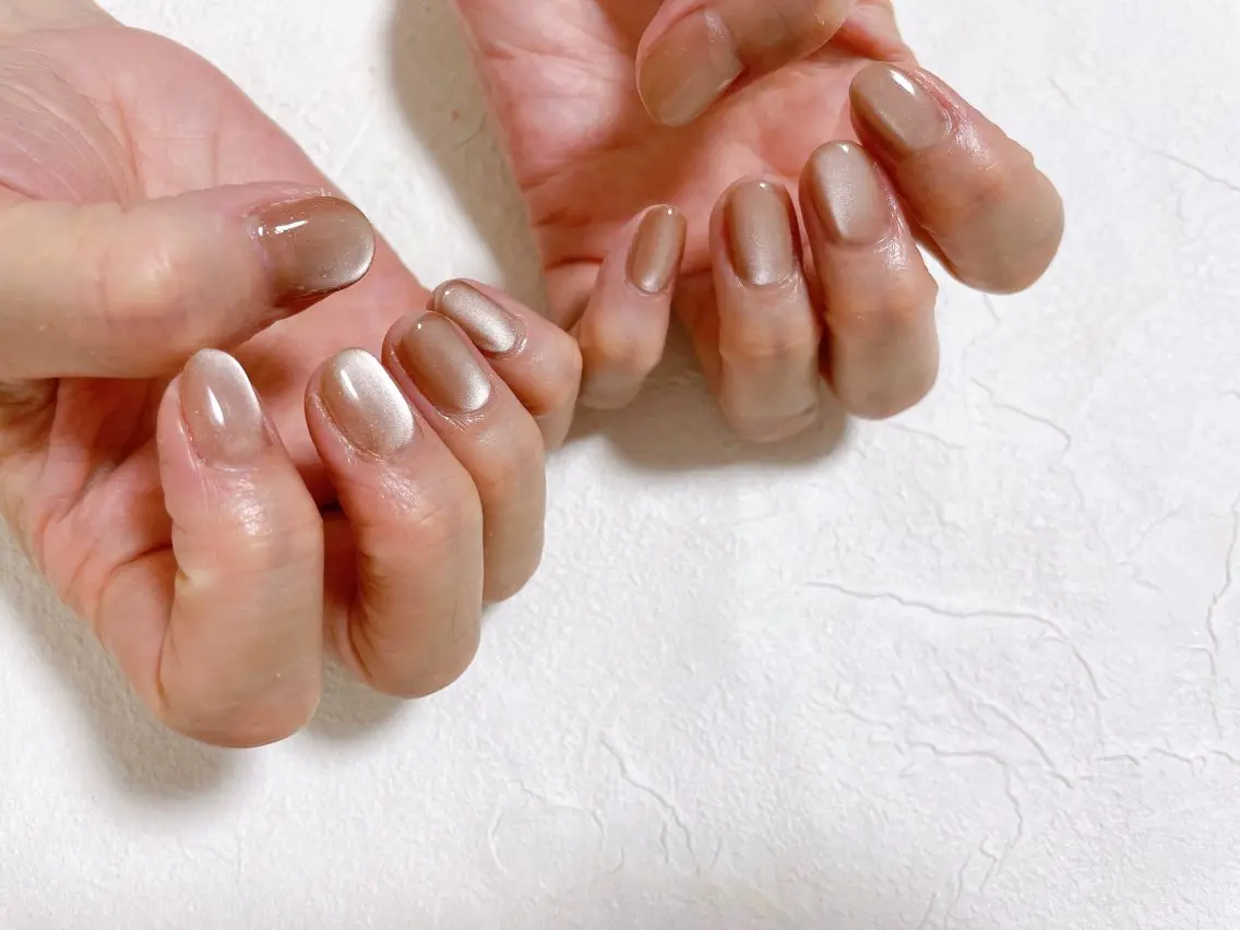 ネイル オーロラネイル フットネイル フレンチネイル ジェルネイル 韓国ネイル ハンドネイル mogunail &blowのネイルデザイン
