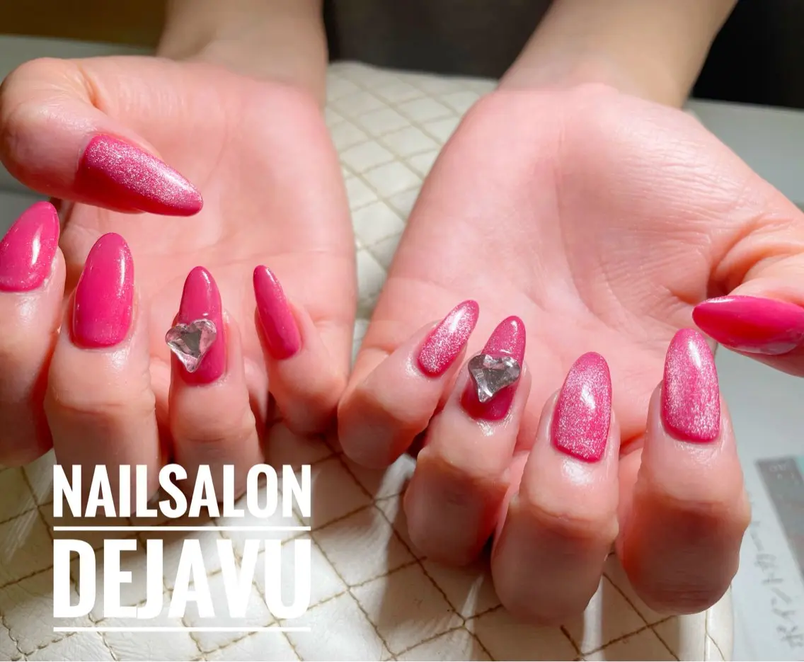 ネイル マグネットネイル ハンドネイル Nailsalon Dejavuのネイルデザイン