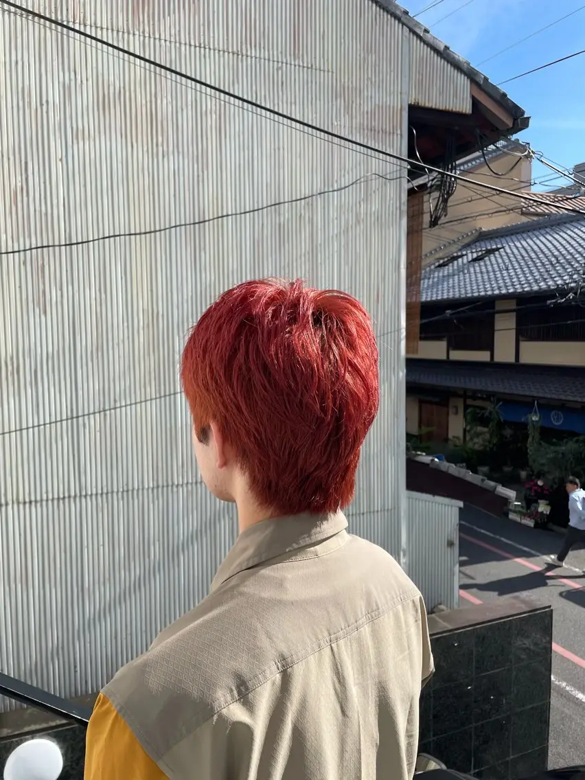 ショート カラー メンズ オレンジ 岡多 麗奈のヘアスタイル