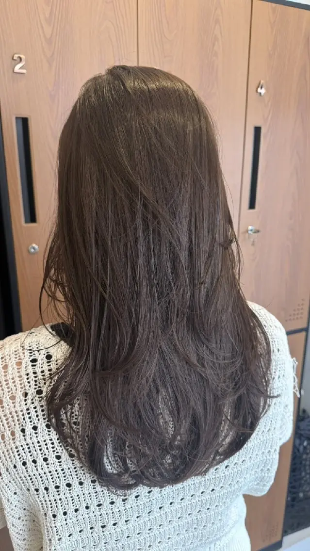 ロング カラー ブラウンカラー 透明感カラー グレージュ オレンジ 廣瀬 麻美のヘアスタイル