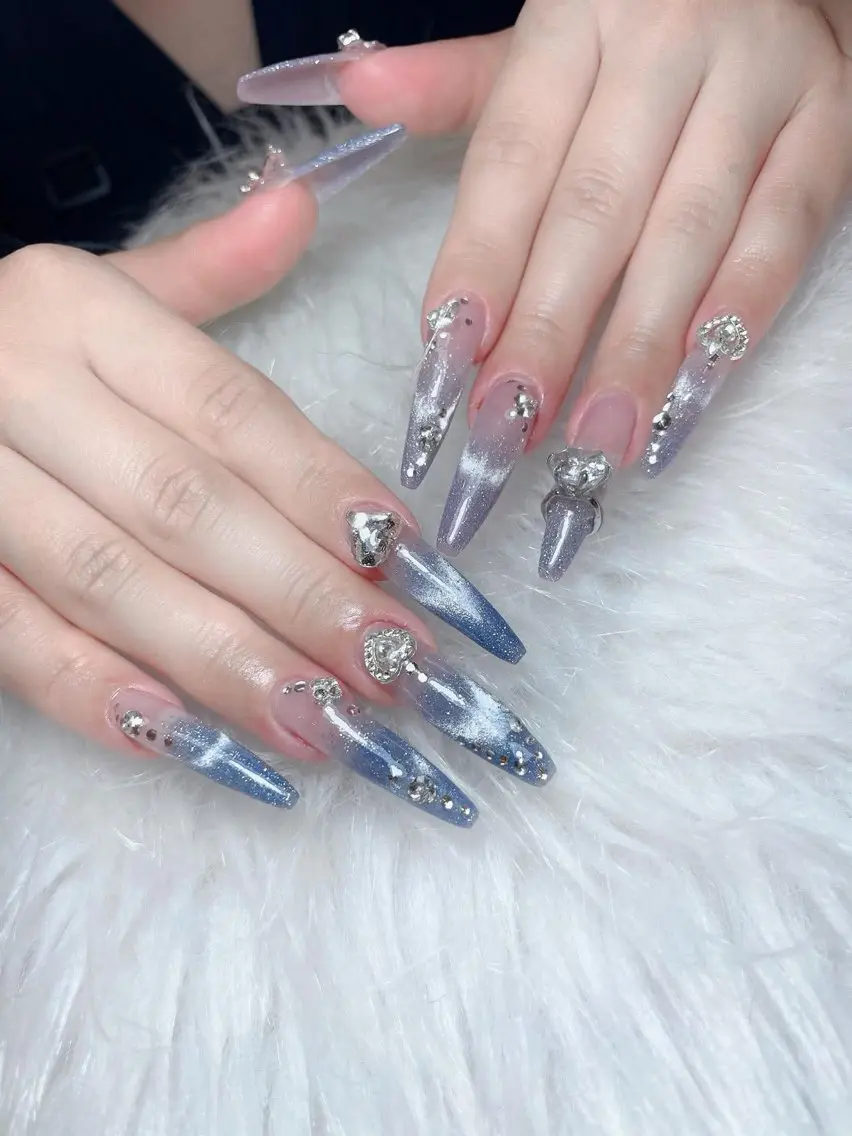 ネイル チークネイル 長さ出し フラッシュネイル ジェルネイル 韓国ネイル ハンドネイル Queen Nail Salonのネイルデザイン