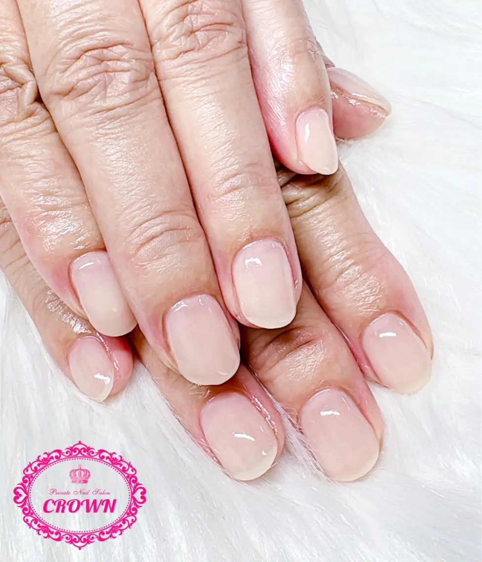 ネイル CROWN プライベートサロンのネイルデザイン
