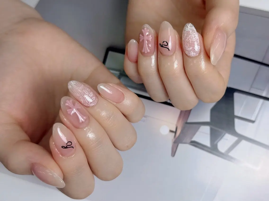 ネイル ハンドネイル Mira Nail Studioのネイルデザイン