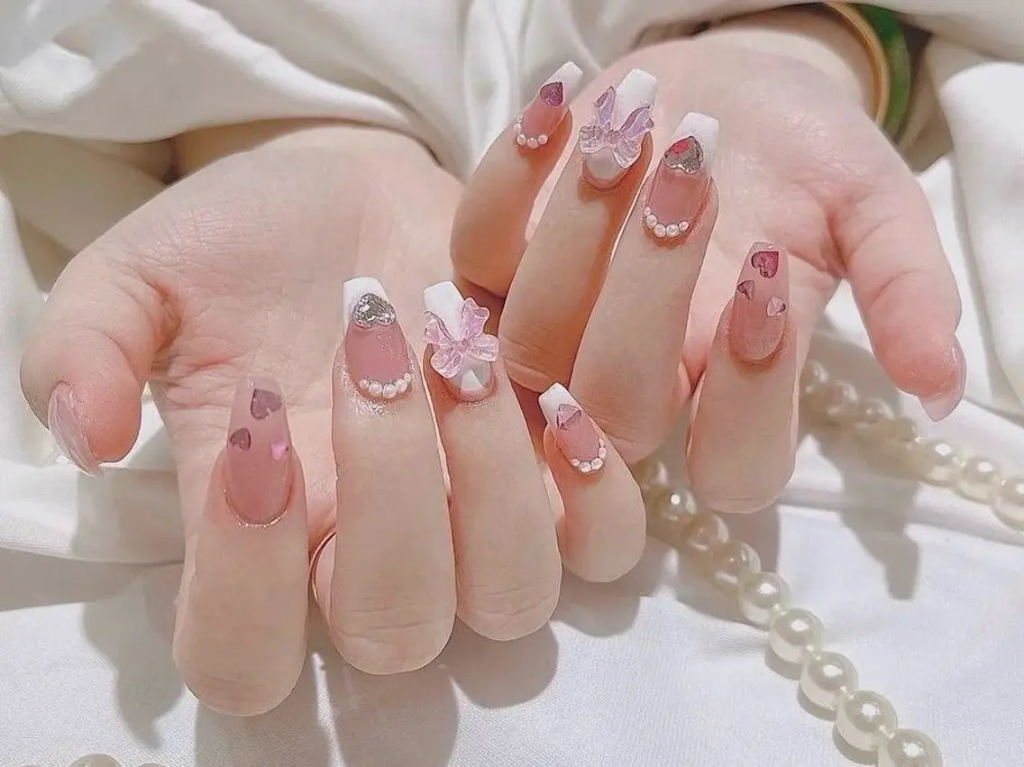 ネイル ハンドネイル ネイルサロン lotusのネイルデザイン