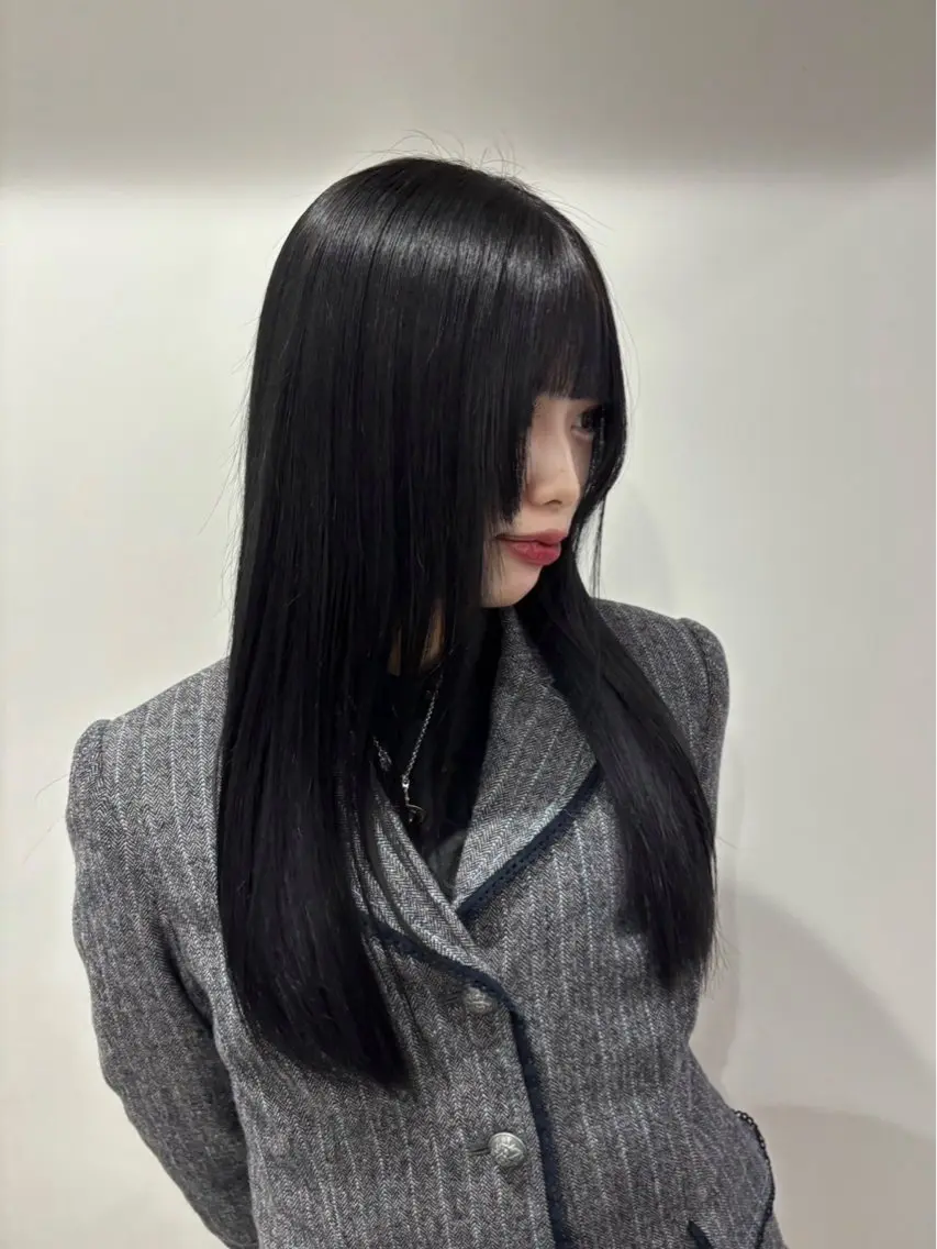 ロング カラー カット ヘアカラー ブリーチ無しダブル カラー / LINAのヘアスタイル