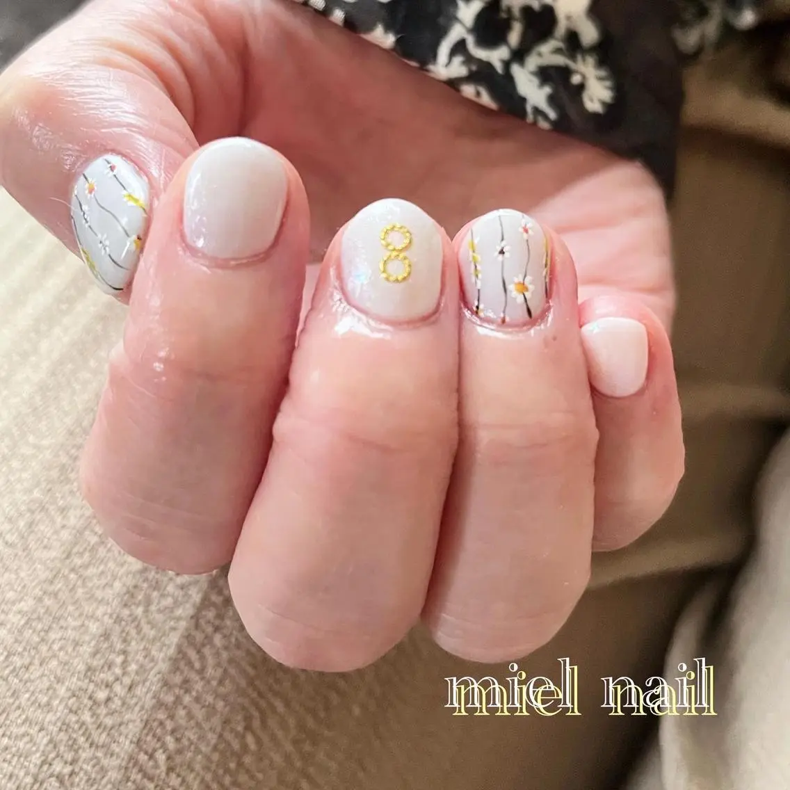 ネイル 夏ネイル ホワイト miel nailのネイルデザイン