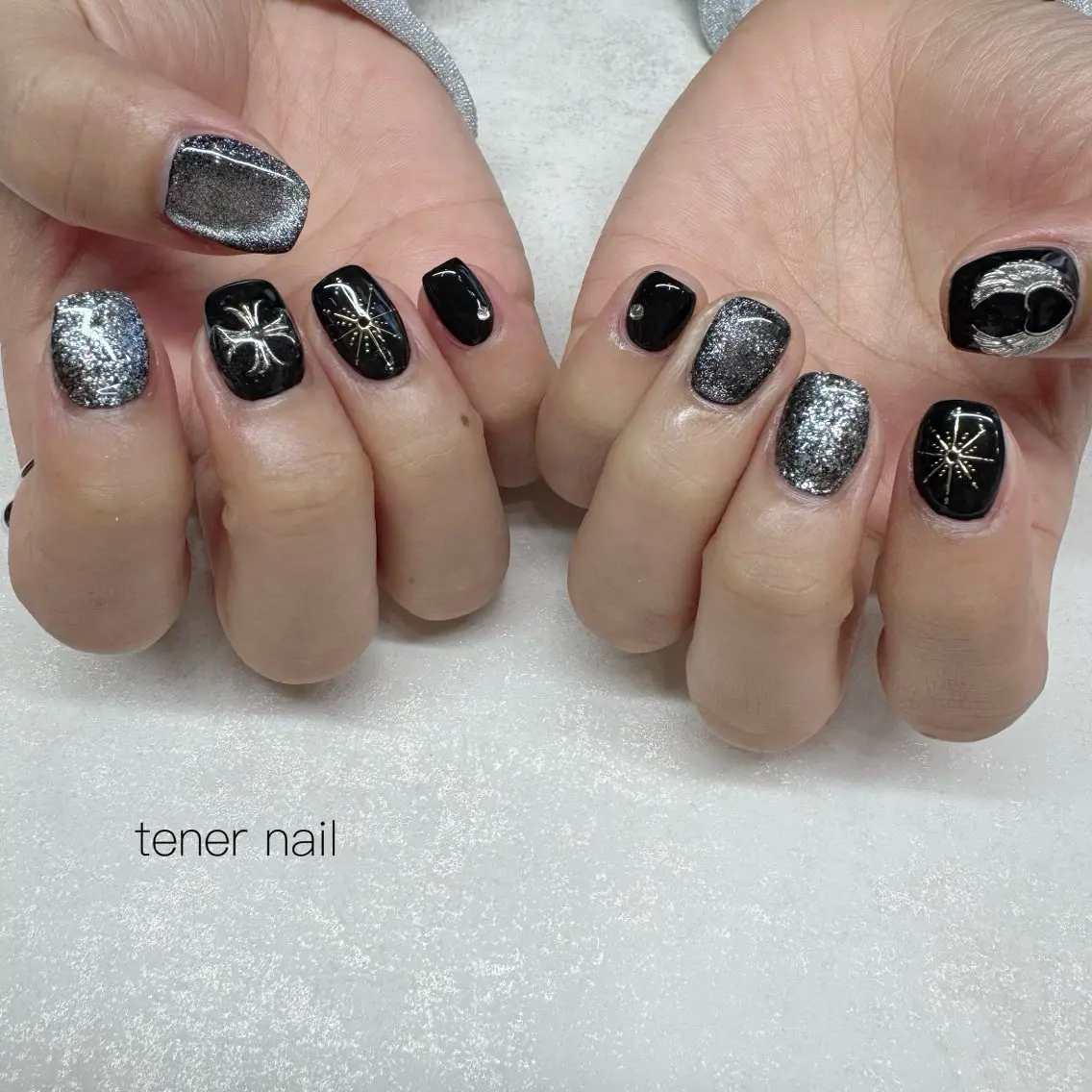 ネイル シルバー ハンドネイル テネルネイル tener nailのネイルデザイン