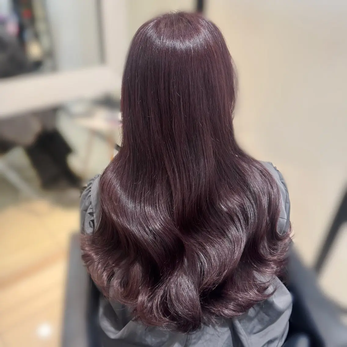 ロング カラー ブリーチ ラベンダーカラー ブリーチなしカラー カット ヘアカラー トリートメント ブリーチなしカラー kana🐱のヘアスタイル
