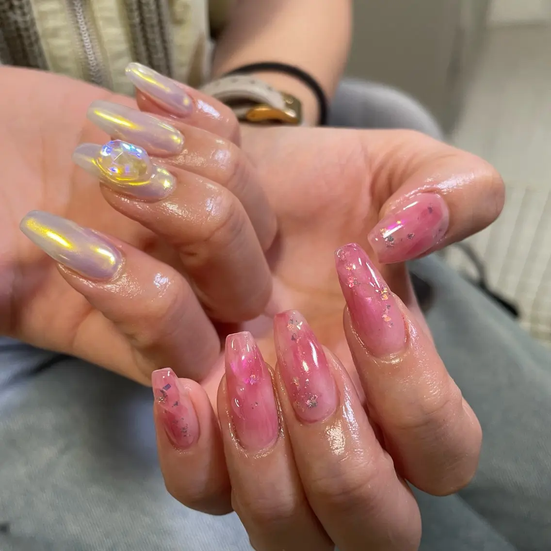 ネイル 持ち込み ニュアンスネイル hazuki / Salon Biのネイルデザイン