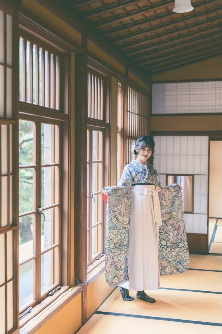 ✨年内早割✨2027年3月限定袴着付+ヘアセット+袴&半幅帯2点のみレンタルプラン💐まだネット予約できない為TELにての写真