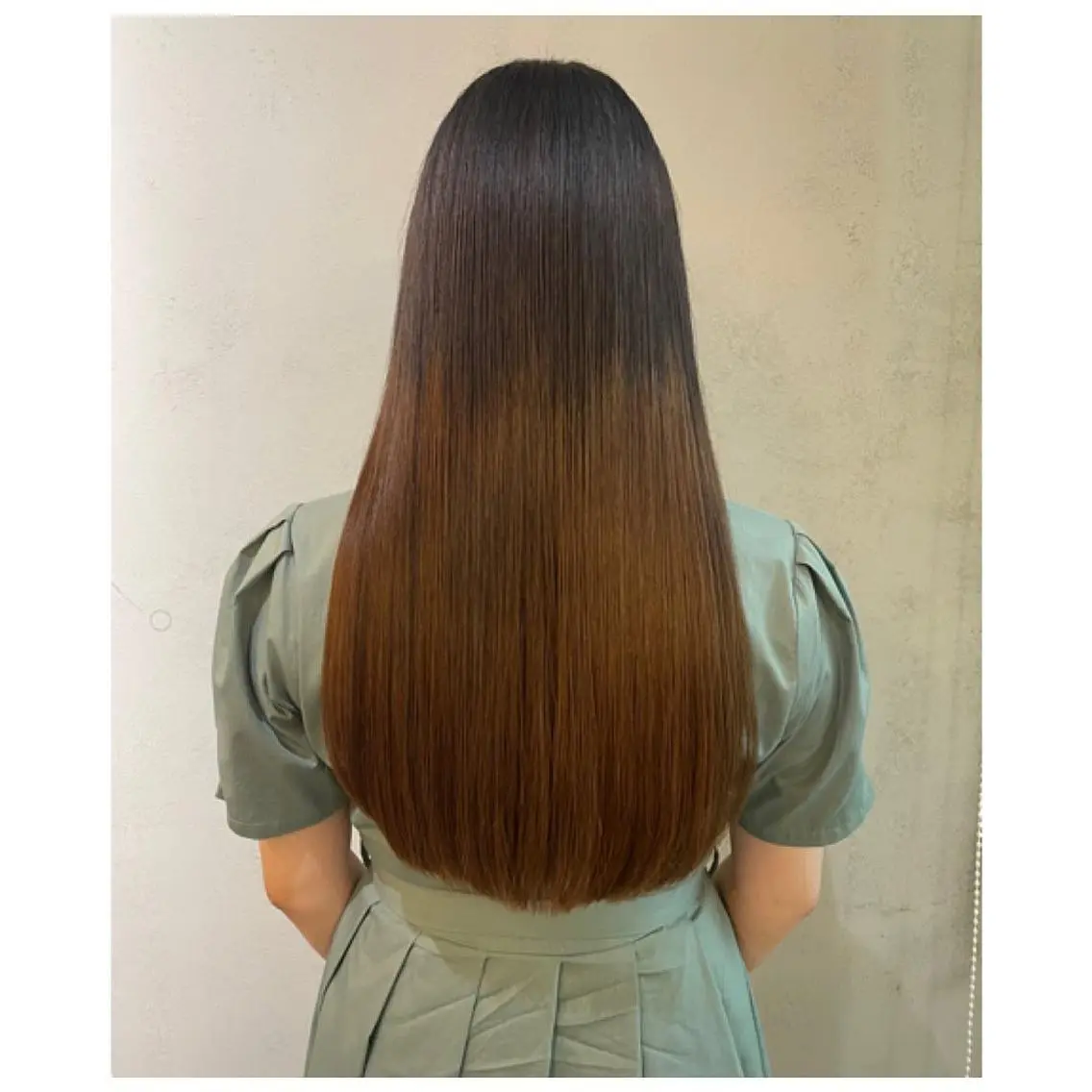 セミロング メンズ ショートボブ ボブ くせ毛 外国人風カラー 髪質改善 レイヤー・波巻き RYOSUKEのヘアスタイル