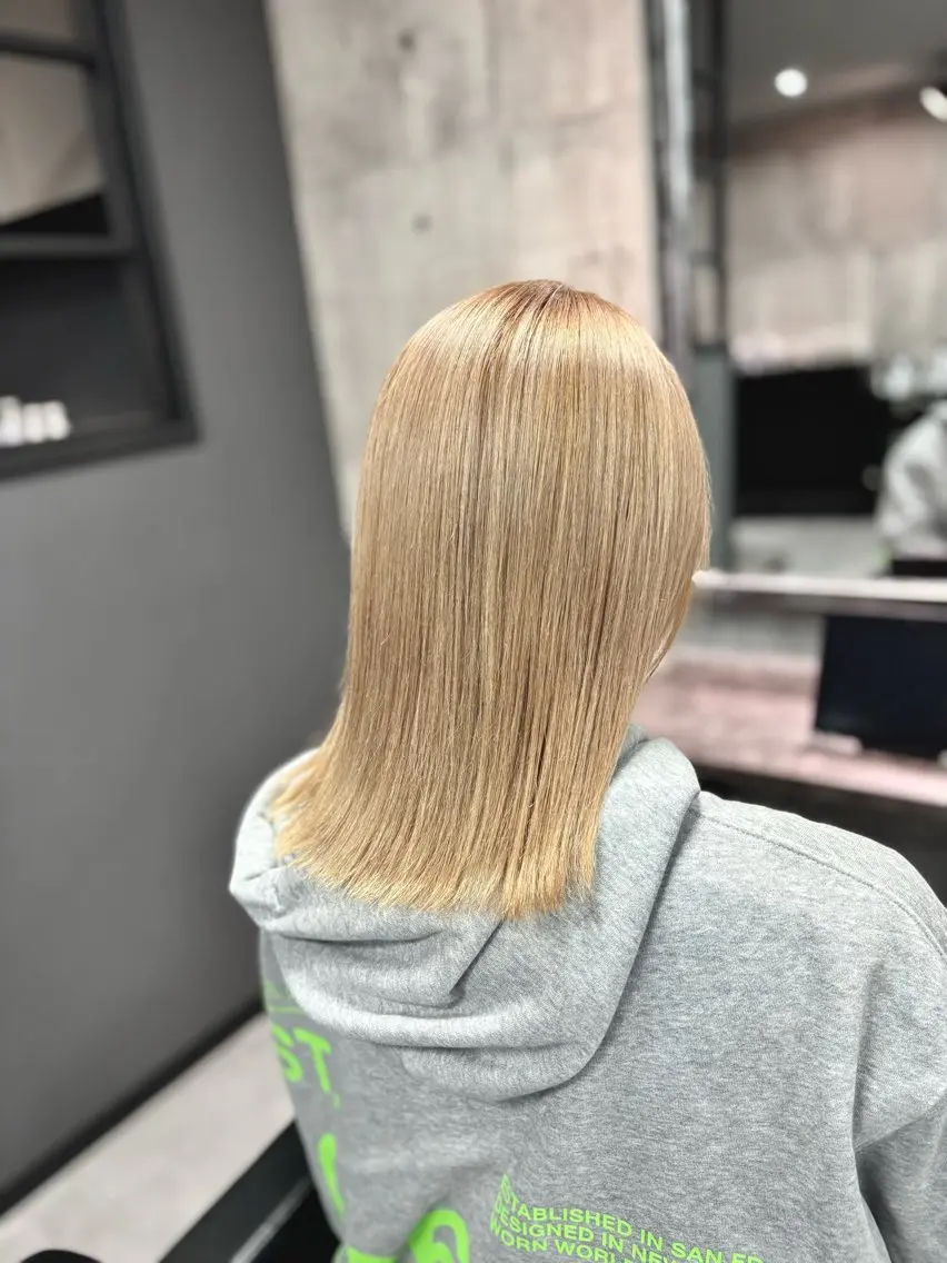 ミディアム カラー 加藤 藍のヘアスタイル