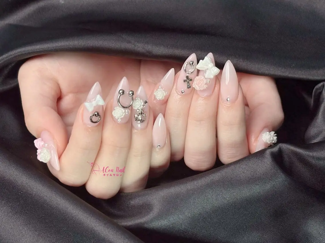ネイル 桜ネイル 長さ出し フラワーネイル フレンチネイル ジェルネイル ハンドネイル ACon NailSalonのネイルデザイン