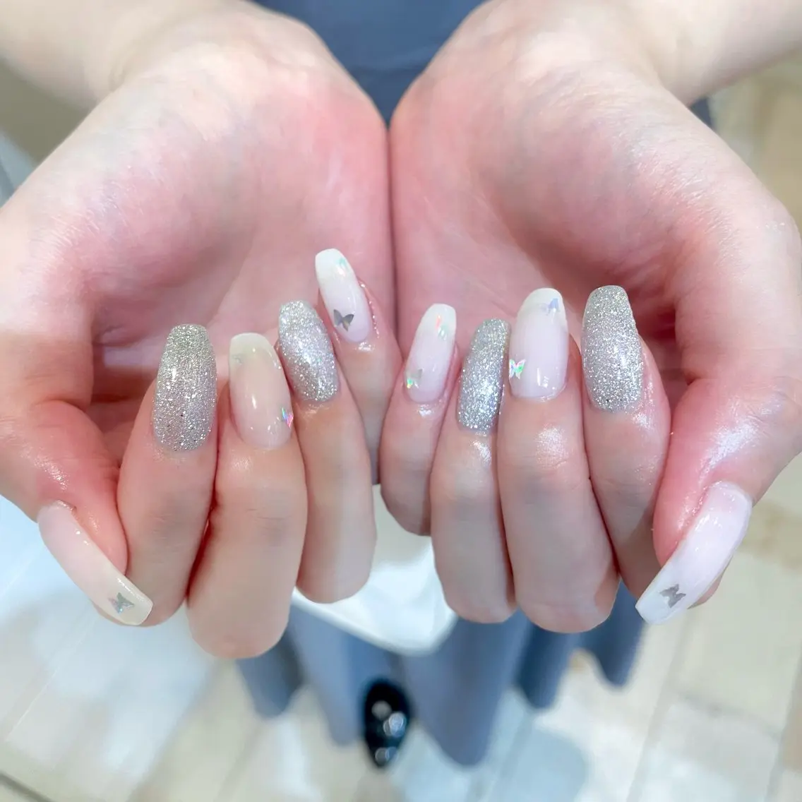ネイル シルバー シンプルネイル ハンドネイル Tsuki🌙/渋谷 /パラジェルのネイルデザイン