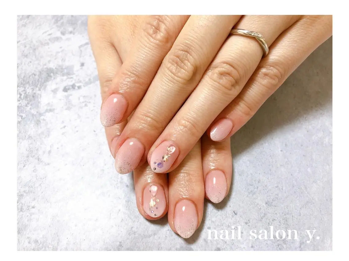 ネイル nailsalon y.のネイルデザイン