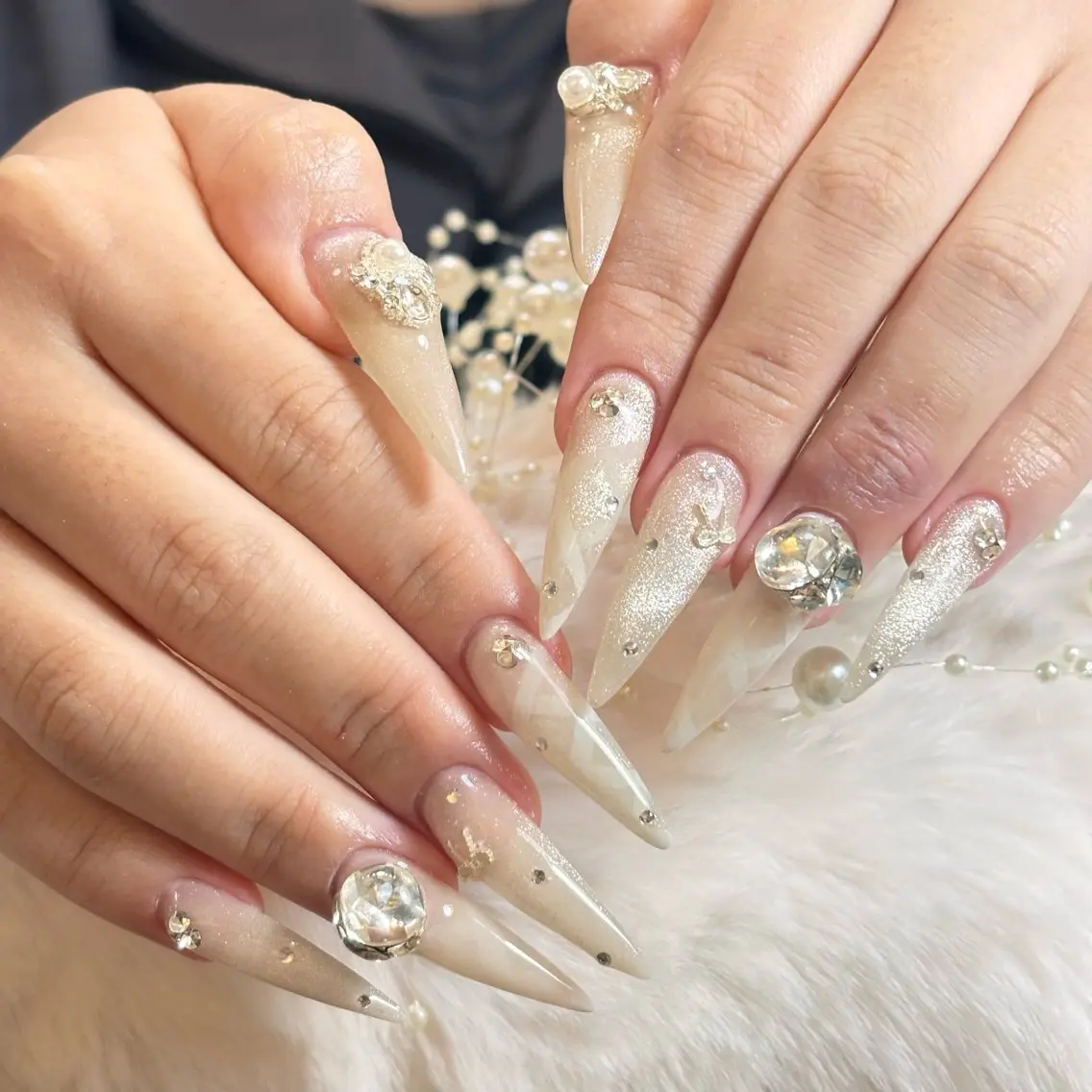 ネイル 桜ネイル 長さ出し フレンチネイル 韓国ネイル マグネットネイル Kiwami nailsalonのネイルデザイン