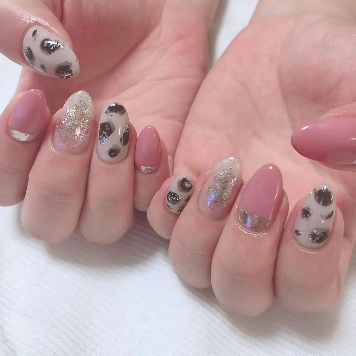ネイル ハンドネイル 西岡 杏のネイルデザイン