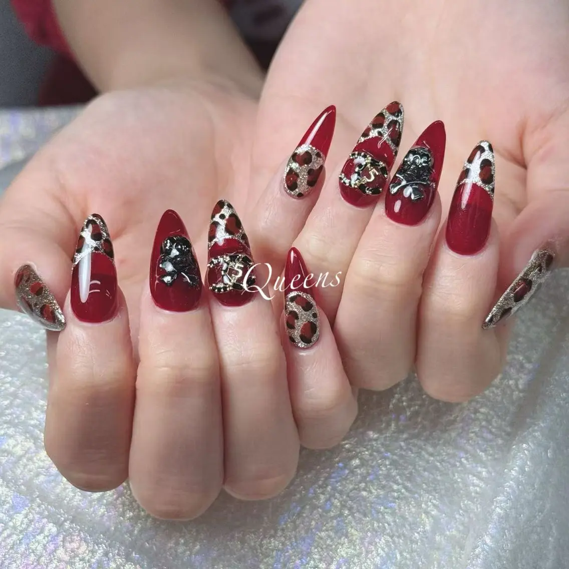 ネイル ハンドネイル Queens マオのネイルデザイン