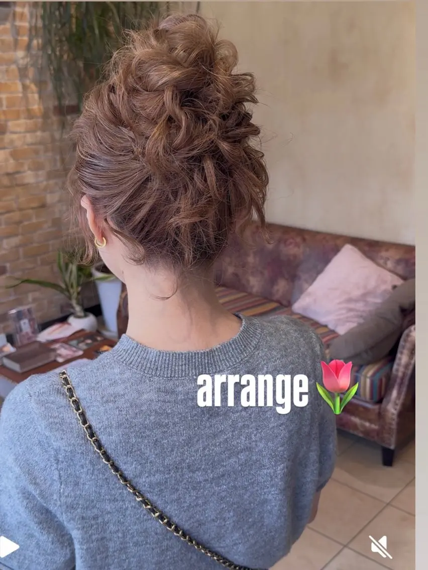 セミロング お団子ヘア ヘアセット Lyhair🦊🎀 AKIのヘアスタイル
