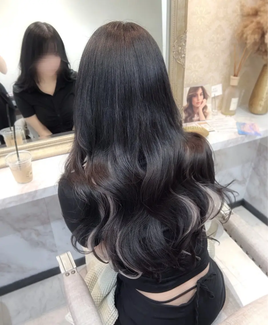 ロング カラー 黒髪 ボブ 韓国風ヘア ロング エクステ ANKH CROSS 🦋mako🦋のヘアスタイル