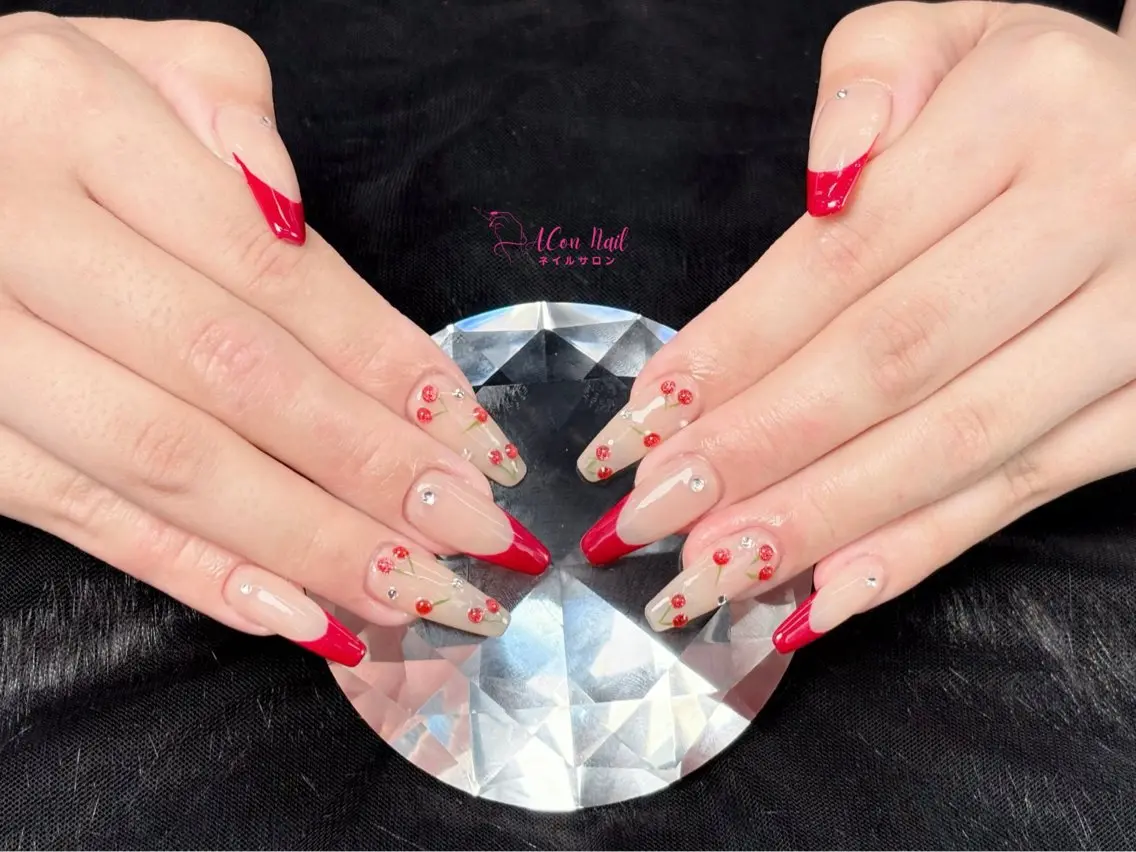 ネイル 桜ネイル 長さ出し フラワーネイル フレンチネイル ジェルネイル ハンドネイル ACon NailSalonのネイルデザイン